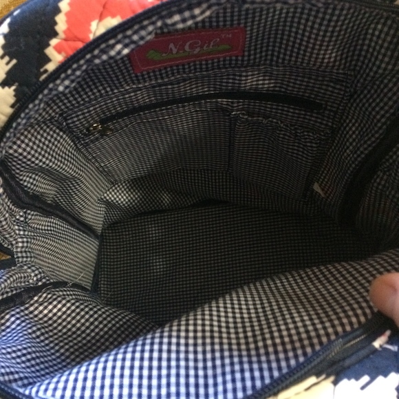 Back pack - Picture 4 of 5